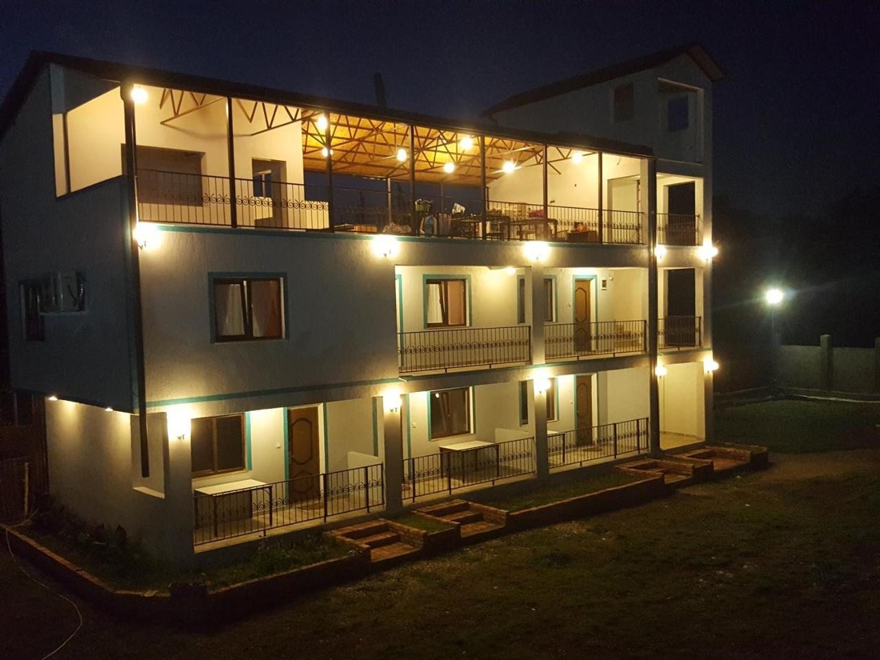 Apsa Butik Hotel ซุคุม ภายนอก รูปภาพ